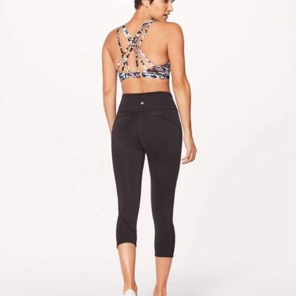 Lululemon In Movement Cropped High-Rise Leggings Everlux 19” Black Cooling 8 - Picture 1 of 11